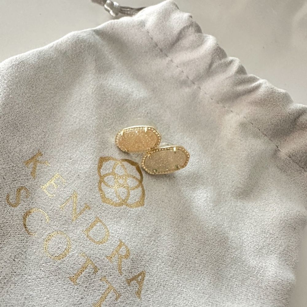 Grayson Gold Stud Earrings iridescent drusy Kendra Scott